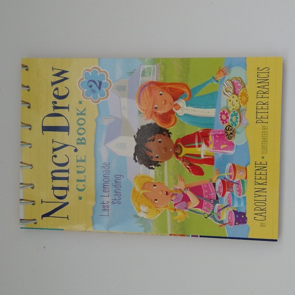 Two books for children ages 5-9. Nancy Drew and Heidi Heckelbreck - Picture 3 of 3